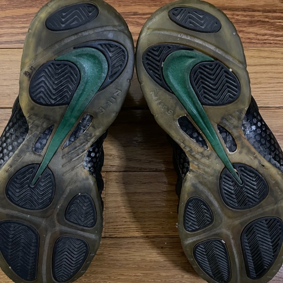 Nike Foamposite Pine Green - Picture 4 of 7